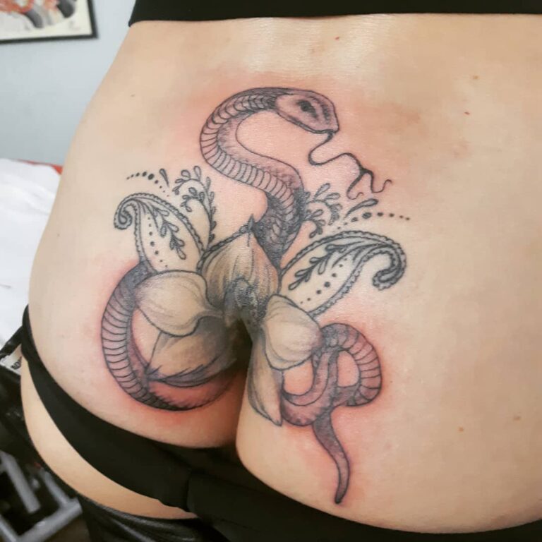 snake flower tattoo tattoo strasbourg la robertsau